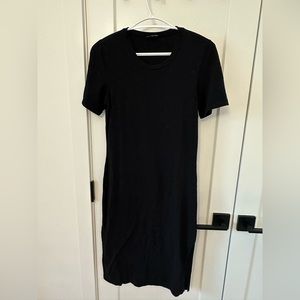 Aritzia Wilfred Tshirt Dress